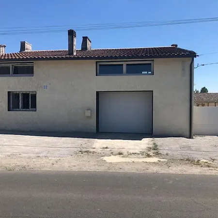 Avec Privatif A 500m De Margaux * Soussans