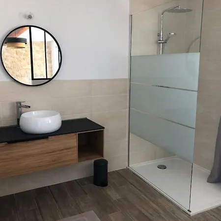 Avec Privatif A 500m De Margaux