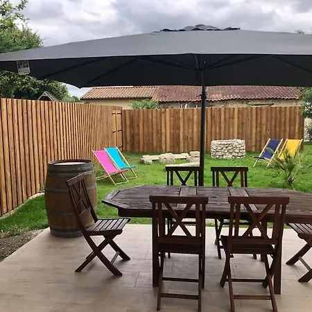 Дом отдыха Avec Privatif A 500m De Margaux *